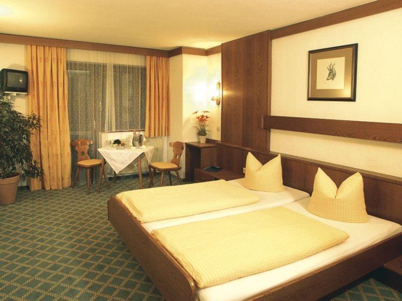 Hotel St. Hubertushof زيل أم سي المظهر الخارجي الصورة